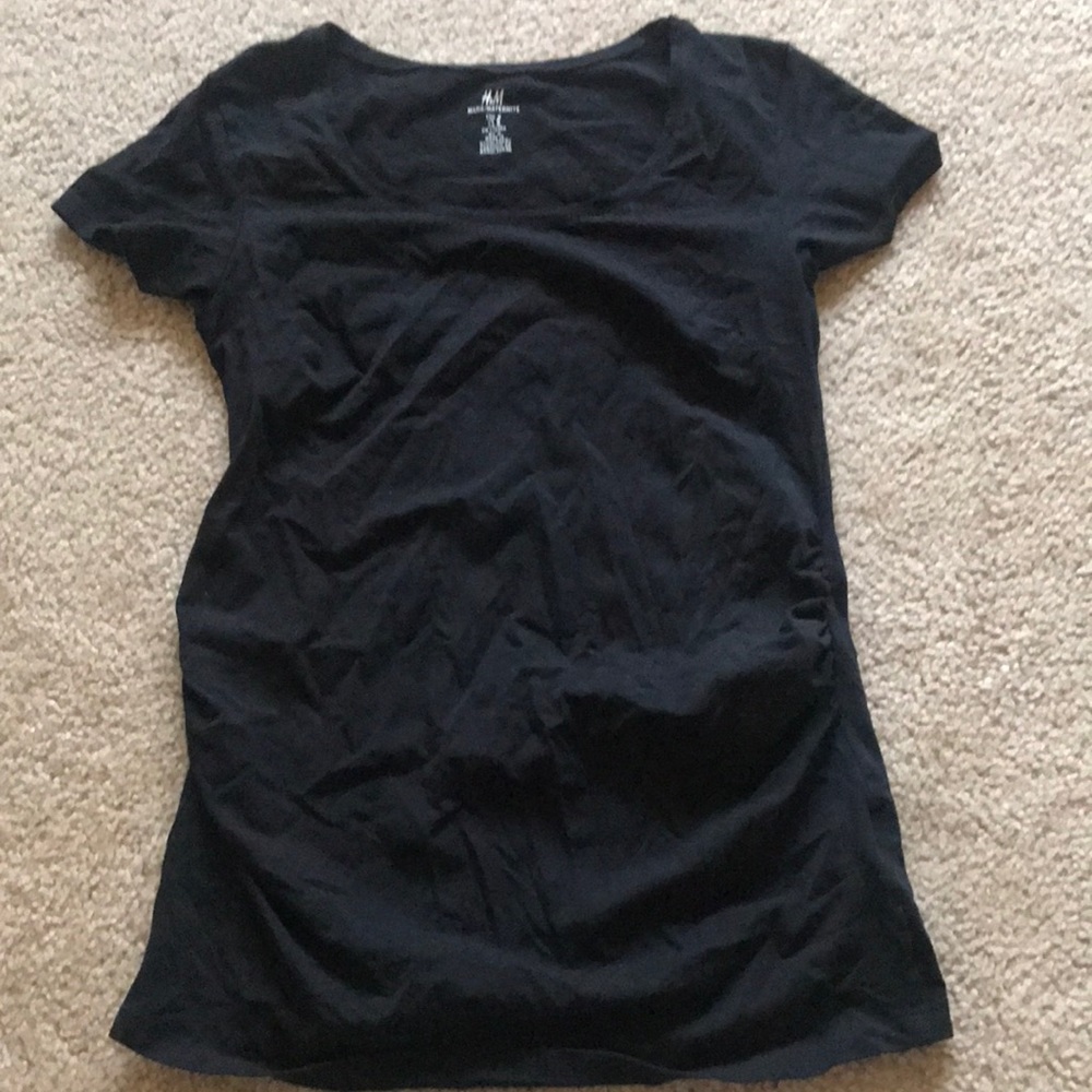 H&M mama maternity shirt
